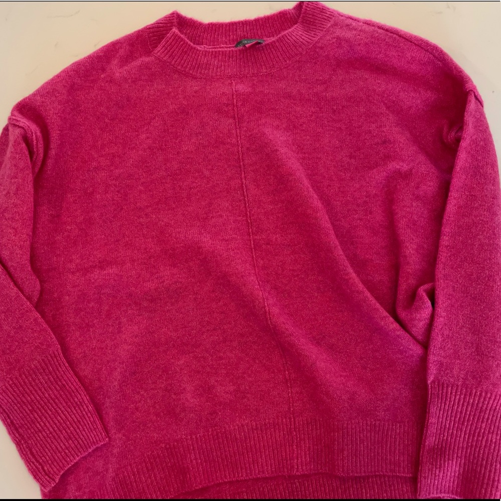 Vince Camuto sweater